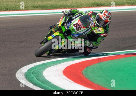 65 Jonathan Rea (GBR) Kawasaki ZX-10RR, Kawasaki Racing Team WorldSBK lors de la course 2 le Motul FIM Superbike Championship - Italian Round Dimanche course lors du World Superbikes - CPrometeon Italian Round, 14-16 juillet 2023 à Imola, Italie. (Photo de Fabio Averna/Sipa USA) crédit : SIPA USA/Alamy Live News Banque D'Images