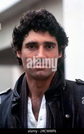 MICHAEL NOURI dans FLASHDANCE (1983), réalisé par ADRIAN LYNE. Crédit : PHOTOS / Album PARAMOUNT Banque D'Images