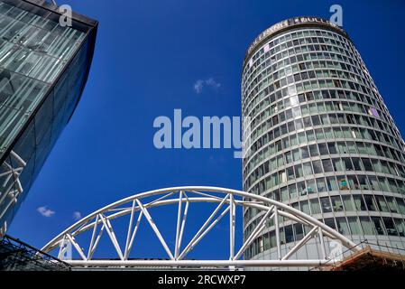 Rotunda Birmingham, Bullring, appartements résidentiels de grande hauteur. Angleterre Royaume-Uni Banque D'Images