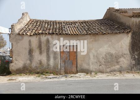 Vieux cottage, village de pêcheurs de Marzamemi, Syracuse, sud-est de la Sicile, Italie Banque D'Images