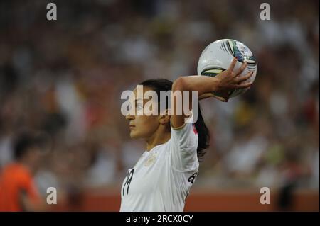 Fatmire BAJRAMAJ Aktion Deutschland - Frankreich 4:2 - 5.7.2011 Fußball Frauen Weltmeisterschaft in Deutschland FIFA Women Worldcup 2011 - 26.6.-17.7.2011 Banque D'Images