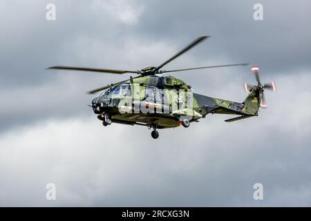 Aviation militaire allemande - NHIndustries NH90 TTH, arrivée à RAF Fairford pour le Royal International Air Tattoo 2023. Banque D'Images