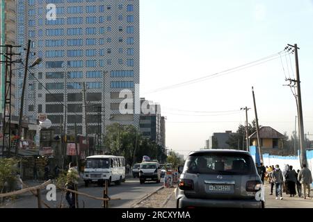 Une rue à Addis Abeba, 06 février 2022 Banque D'Images