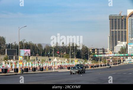 Une rue à Addis Abeba, 06 février 2022 Banque D'Images