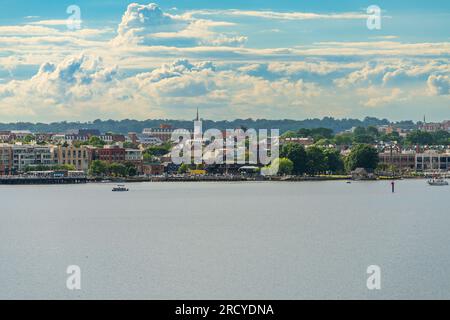 Alexandria, va - 24 juin 2023 : ville historique d'Alexandria et le front de mer le long de la rivière Potomac dans le nord de la Virginie Banque D'Images