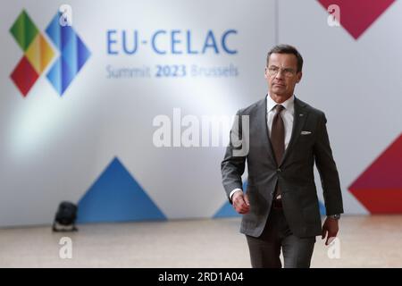 Bruxelles, Belgique. 17 juillet 2023. Le Premier ministre suédois Ulf Kristersson arrive pour le sommet UE-Communauté des États d'Amérique latine et des Caraïbes (CELAC) à Bruxelles, Belgique, le 17 juillet 2023. Le thème général du sommet de cette année, qui s'achève mardi, est : «renouveler le partenariat birégional pour renforcer la paix et le développement durable». Crédit : Zheng Huansong/Xinhua/Alamy Live News Banque D'Images