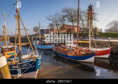 Géographie / voyage, Allemagne, Schleswig-Holstein, Buesum, pêcheur dans le vieux port von Buesum, INFORMATIONS-AUTORISATION-DROITS-SUPPLÉMENTAIRES-NON-AVAILABLE Banque D'Images