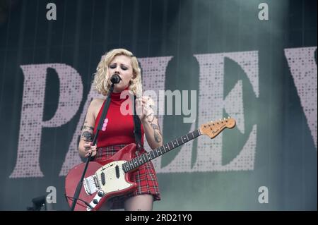Heather Baron-Gracie de Pale Waves se produisant au TRNSMT au Glasgow Green Glasgow Banque D'Images