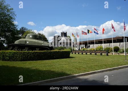 Char américain WW2 exposé à l'extérieur au Musée de la bataille de Normandie, Bayeux, France. Banque D'Images