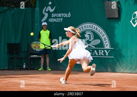 Budapest, Hongrie. 18 juillet 2023. Daria Saville (AUS) lors de la deuxième journée du Grand Prix de tennis de Hongrie WTA250 le 18 juillet 2023 au Romai Teniszakademia, Budapest, Hongrie crédit : Independent photo Agency/Alamy Live News Banque D'Images