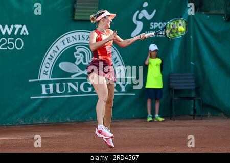 Budapest, Hongrie. 18 juillet 2023. Storm Hunter (AUS) lors de la deuxième journée du Grand Prix de tennis de Hongrie WTA250 le 18 juillet 2023 au Romai Teniszakademia, Budapest, Hongrie crédit : Live Media Publishing Group/Alamy Live News Banque D'Images