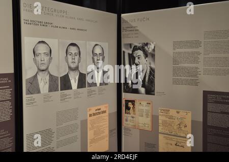 Berlin, Allemagne. 18 juillet 2023. Une exposition tchéco-allemande sur les exécutions à la prison nazie de Plotzensee à Berlin et les victimes tchèques qui y ont été tuées a été inaugurée au Mémorial de la résistance allemande à Berlin aujourd'hui, mardi 18 juillet 2023. Parmi les Tchèques les plus célèbres pendus par les nazis, il y a le journaliste communiste Julius Fucik. Crédit : Zapotocky Ales/CTK photo/Alamy Live News Banque D'Images