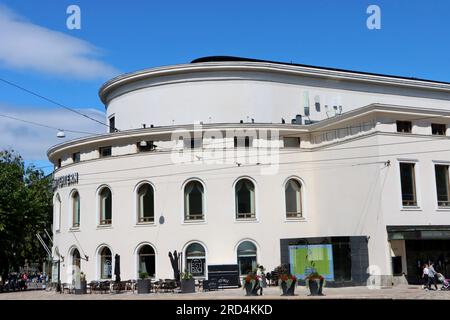 Svenska Teatern (le théâtre suédois) dans le centre d'Helsinki, Finlande Banque D'Images