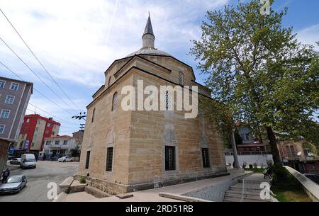 La mosquée Hacerzade Ibrahim Bey a été construite en 1406 à Malkara, en Turquie. Banque D'Images