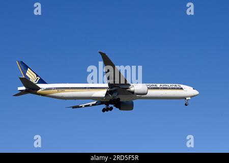 Aircraft Singapore Airlines, Boeing 777-300ER, 9V-SWV Banque D'Images