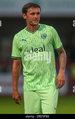 Cheltenham, Royaume-Uni. 18 juillet 2023. John Swift #19 de West Bromwich Albion lors du match amical de pré-saison Cheltenham Town vs West Bromwich Albion au Stadium complètement Suzuki, Cheltenham, Royaume-Uni, le 18 juillet 2023 (photo de Gareth Evans/News Images) à Cheltenham, Royaume-Uni le 7/18/2023. (Photo Gareth Evans/News Images/Sipa USA) crédit : SIPA USA/Alamy Live News Banque D'Images