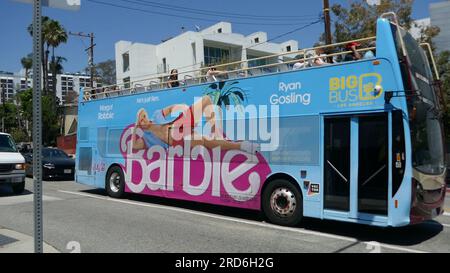 Los Angeles, Californie, USA 18 juillet 2023 Barbie Ryan Gosling Ken bus le 18 juillet 2023 à Los Angeles, Californie, USA. Photo de Barry King/Alamy stock photo Banque D'Images