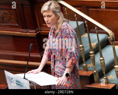 Bruxelles, Belgique. 19 juillet 2023. La ministre de l'intérieur Annelies Verlinden photographiée lors d'une session plénière de la Chambre au Parlement fédéral à Bruxelles, le mercredi 19 juillet 2023. BELGA PHOTO BENOIT DOPPAGNE crédit : Belga News Agency/Alamy Live News Banque D'Images