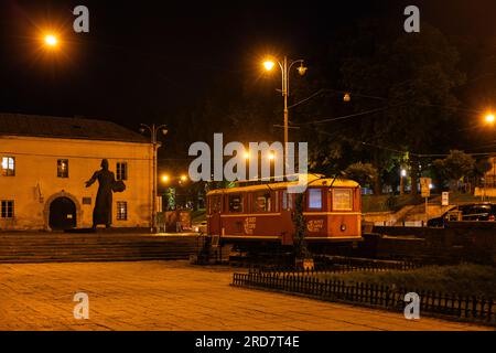 Lviv, Ukraine - 12 juillet 2023 : ancien tramway à Lviv, Ukraine Banque D'Images