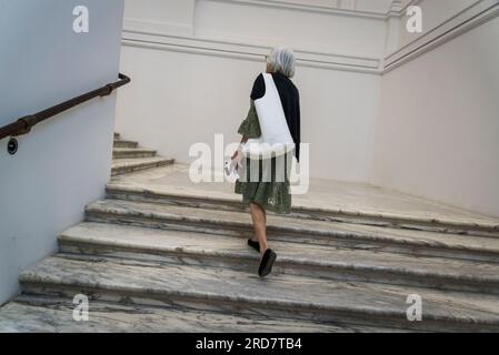 Escalier de marbre, Musées royaux des Beaux-Arts de Belgique, Bruxelles, Belgique Banque D'Images