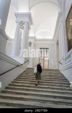 Escalier de marbre, Musées royaux des Beaux-Arts de Belgique, Bruxelles, Belgique Banque D'Images