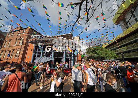 Manchester Pride - Canal Street / Bloom Street, Manchester, Angleterre, Royaume-Uni, M1 3EZ Banque D'Images