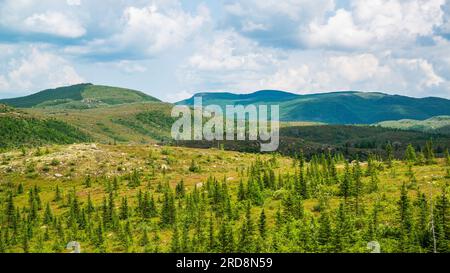 St-urbain, Canada - juillet 17 2023 : vue panoramique arial dans le parc national des Grands Jardins au Québec Banque D'Images