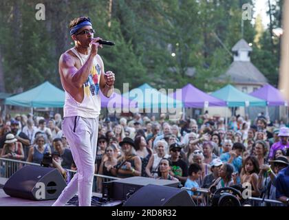 Grass Valley, États-Unis. 14 juillet 2023. California WorldFest accueille Ozomatli, groupe de Los Angeles gagnant un Grammy Grammy, dans le rôle de Western U.S. La canicule continue. Du 13 au 16 juillet 2023 (photo de Penny Collins/NurPhoto) crédit : NurPhoto SRL/Alamy Live News Banque D'Images