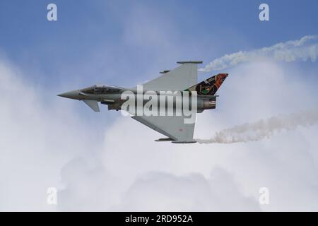 L'Eurofighter de l'armée de l'air italienne se produit au Royal International Air Tattoo RAF Fairford 2023 Banque D'Images