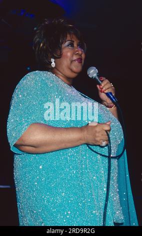 Aretha Franklin en concert pour le week-end d'ouverture au Mohegan Sun Hotel & Casino à Montville, CT, le 22 juin 2002. Crédit photo : Henry McGee/MediaPunch Banque D'Images