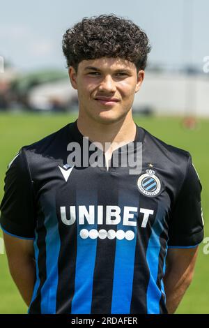 Knokke Heist, Belgique. 18 juillet 2023. Kyriani Sabbe du Club pose pour un portrait lors de la séance photo de la saison 2023-2024 de l'équipe belge Jupiler Pro League Club Brugge KV, mardi 18 juillet 2023 à Knokke-Heist. BELGA PHOTO LUC CLAESSEN crédit : Belga News Agency/Alamy Live News Banque D'Images