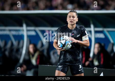 Auckland, Auckland, Nouvelle-Zélande. 20 juillet 2023. Le défenseur néo-zélandais ALI RILEY #7 prend le ballon pour le lancer dans la seconde moitié du match célèbre la coupe du monde de la FIFA WomenÃs 2023 du Groupe A contre la Norvège au stade Eden Park d'Auckland, en Nouvelle-Zélande (crédit image : © ira L. Black/ZUMA Press Wire) À USAGE ÉDITORIAL UNIQUEMENT ! Non destiné à UN USAGE commercial ! Banque D'Images