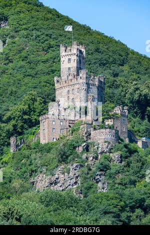 Château de Sooneck depuis le Rhin en Allemagne Banque D'Images