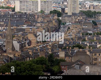 Edinburgh City Roof Tops regardant vers le nord de l'Écosse Banque D'Images