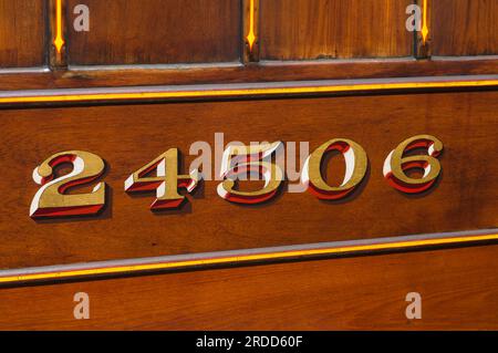 Numéro sur le wagon en bois 24506 sur le chemin de fer de la vallée de la Severn Banque D'Images