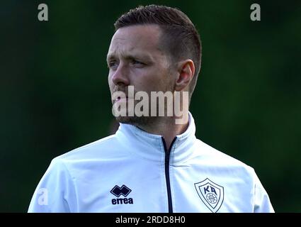 Hallgrimur Jonasson, entraîneur de KA Akureyri, lors du premier tour de qualification de l'UEFA Europa Conference League, match de deuxième étape au Park Hall Stadium, Oswestry. Date de la photo : jeudi 20 juillet 2023. Banque D'Images