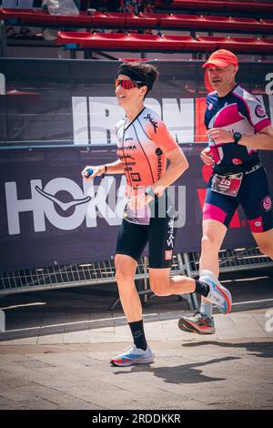 Gurutze Frades remporte l'Ironman de Vitoria-Gasteiz 2023. Banque D'Images