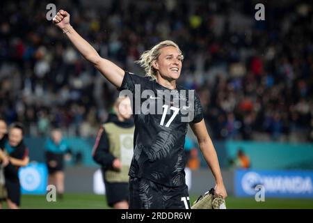 Auckland, Auckland, Nouvelle-Zélande. 20 juillet 2023. L'attaquant néo-zélandais HANNAH WILKINSON #17 réagit et célèbre avoir remporté le match de la coupe du monde FIFA WomenÃs 2023 contre la Norvège au stade Eden Park d'Auckland, en Nouvelle-Zélande. La Nouvelle-Zélande a battu la Norvège 1 - 0. (Image de crédit : © ira L. Black/ZUMA Press Wire) USAGE ÉDITORIAL SEULEMENT! Non destiné à UN USAGE commercial ! Banque D'Images