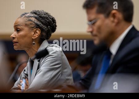 Washington, États-Unis. 20 juillet 2023. Maya Wiley témoigne devant un comité de la Chambre des représentants des États-Unis sur l'audience judiciaire sur la "militarisation du gouvernement fédéral" à Washington, DC, États-Unis, jeudi 20 juillet, 2023. Photo de Julia Nikhinson/CNP/ABACAPRESS.COM crédit : Abaca Press/Alamy Live News Banque D'Images