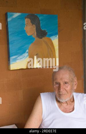 Artiste Arie Smit est un peintre indonésien né aux pays-Bas vivant à Bali. SMIT a reçu le prix Dharma Kusuma (Société des héros nationaux) en 1992 du gouvernement de Bali. Le Pavillon Arie Smit a été ouvert au Neka Art Museum en 1994 pour exposer ses œuvres et celles d’artistes balinais contemporains. Ubud, Bali Indonésie 23 janvier 2006. HOMER SYKES Banque D'Images