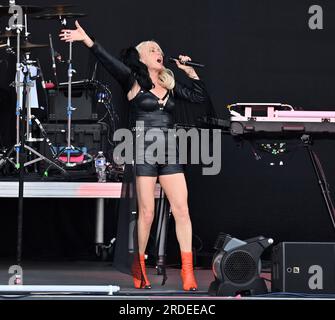 Nashville, États-Unis. 20 juillet 2023. Terri Nunn du groupe Berlin en concert à la tournée Boy George & Culture Club : The Letting IT Go Show 2023 au Ascend Amphitheater le 20 juillet 2023 à Nashville, TN. © Tammie Arroyo/AFF-USA.com crédit : AFF/Alamy Live News Banque D'Images