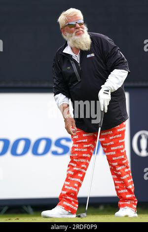 John Daly, américain, s'éloigne du 3e jour de l'Open au Royal Liverpool, Wirral. Date de la photo : Vendredi 21 juillet 2023. Banque D'Images