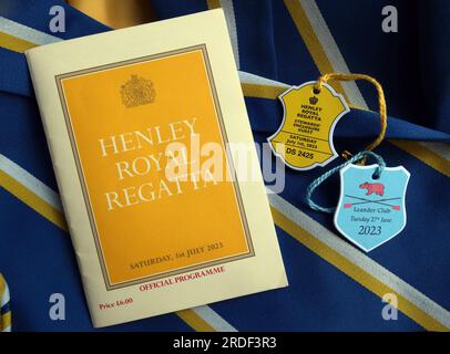 Régate royale Henley-on-Thames, blazer, programme officiel et entrée au Leander Club et invité dans l'enceinte des stewards Banque D'Images