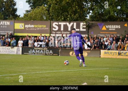 Sint Willebrord, pays-Bas. 19 juillet 2023. Le gardien Etienne Vaessen du RKC Waalwijk lors du match amical de pré-saison entre NAC Breda et RKC Waalwijk au Sportpark de Gagelrijzen le 19 juillet 2023 à Sint Willebrord, pays-Bas (photo Gabriel Calvino Alonso/ Orange Pictures) crédit : Orange pics BV/Alamy Live News Banque D'Images