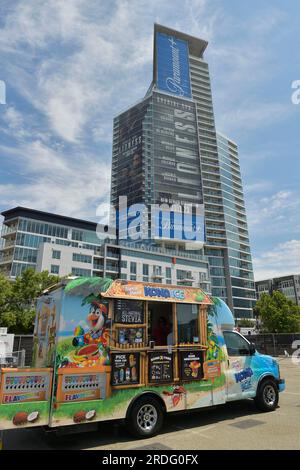 'Lionnes'-bannière - impression von der San Diego Comic-con International 2023 im San Diego Convention Center. Aufgrund der Streiks der Drehbuchautoren und Schauspieler gibt es in diesem Jahr keine großen Panels oder Presseveranstaltungen mit Stars. San Diego, 20.07.2023 Banque D'Images