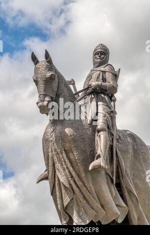 Statue de Robert le Bruce à cheval sur le site de la bataille de Bannockburn à la périphérie de Stirling, en Écosse. Banque D'Images