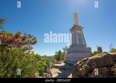 Penon del Sagrado Monument Corazon - Olvera, Andalousie, Espagne Banque D'Images