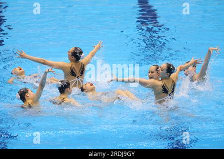 Fukuoka, Japon. 21 juillet 2023. Groupe d'équipes du Japon natation artistique : Championnats du monde aquatiques Fukuoka 2023 finale libre par équipe au Marine Messe Fukuoka Hall A à Fukuoka, Japon . Crédit : YUTAKA/AFLO SPORT/Alamy Live News Banque D'Images