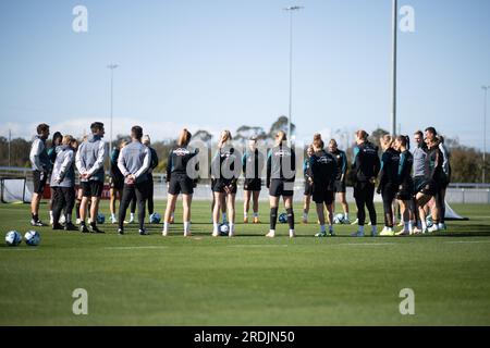 Tuggerah, Australie. 22 juillet 2023. Football : coupe du monde, femmes, entraînement Allemagne : l'équipe est sur le terrain. Crédit : Sebastian Gollnow/dpa/Alamy Live News Banque D'Images