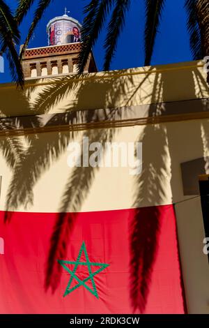 Beau phare de Cap Spartel près de Tanger ville et Gibraltar, le Maroc en Afrique Banque D'Images